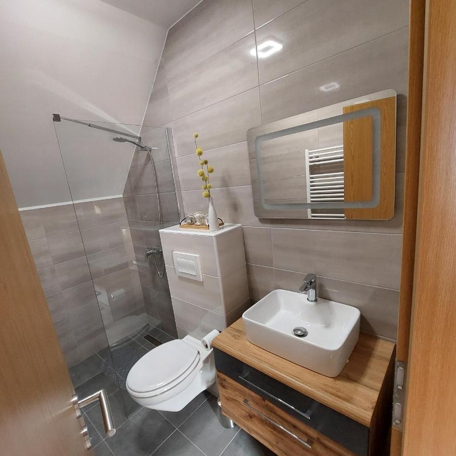 Apartmaji Biseri クランスカゴーラ エクステリア 写真